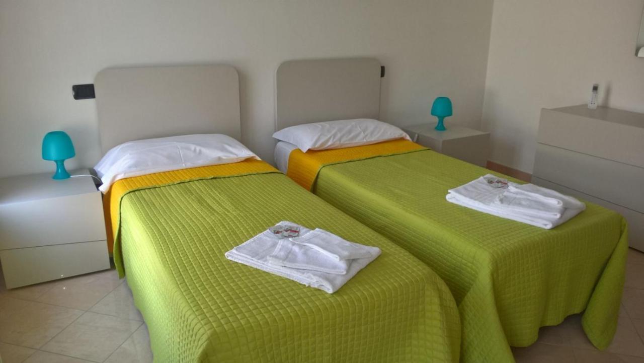Casa Cuore - Love Pets - Fronte Ospedale Sacro Cuore ネグラール 部屋 写真